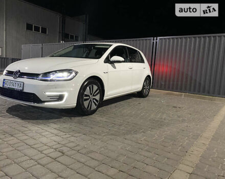 Фольксваген e-Golf, объемом двигателя 0 л и пробегом 49 тыс. км за 14800 $, фото 2 на Automoto.ua