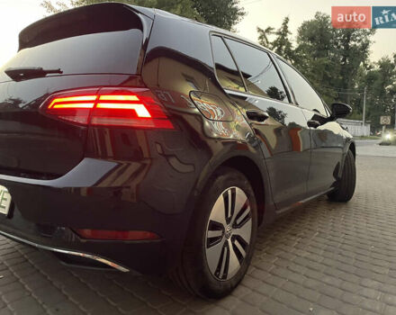 Фольксваген e-Golf, объемом двигателя 0 л и пробегом 123 тыс. км за 15600 $, фото 9 на Automoto.ua