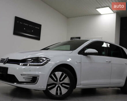 Фольксваген e-Golf, объемом двигателя 0 л и пробегом 32 тыс. км за 13900 $, фото 2 на Automoto.ua