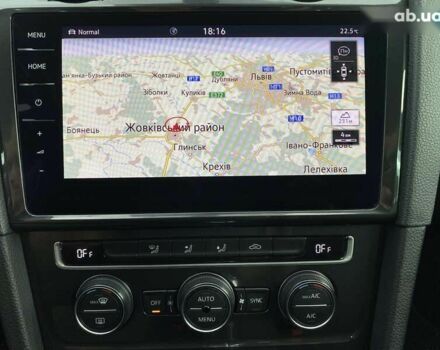 Фольксваген e-Golf, объемом двигателя 0 л и пробегом 104 тыс. км за 12700 $, фото 24 на Automoto.ua