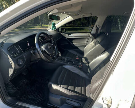 Фольксваген e-Golf, объемом двигателя 0 л и пробегом 110 тыс. км за 14000 $, фото 11 на Automoto.ua