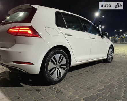 Фольксваген e-Golf, объемом двигателя 0 л и пробегом 49 тыс. км за 14800 $, фото 6 на Automoto.ua