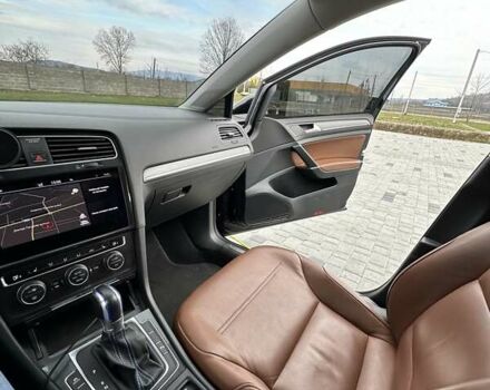 Фольксваген e-Golf, объемом двигателя 0 л и пробегом 80 тыс. км за 15500 $, фото 7 на Automoto.ua