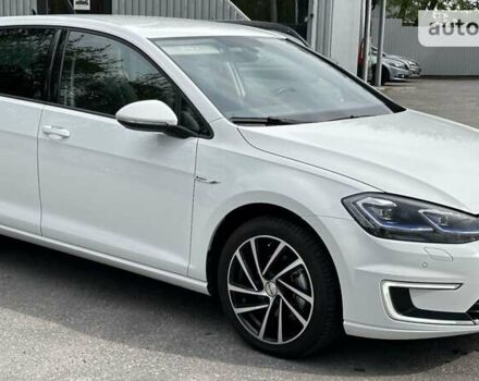 Фольксваген e-Golf, объемом двигателя 0 л и пробегом 76 тыс. км за 18400 $, фото 8 на Automoto.ua