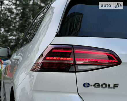 Фольксваген e-Golf, объемом двигателя 0 л и пробегом 151 тыс. км за 17990 $, фото 30 на Automoto.ua