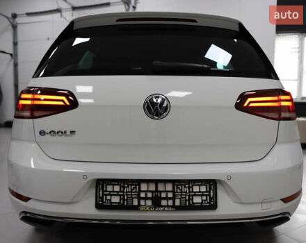 Фольксваген e-Golf, объемом двигателя 0 л и пробегом 32 тыс. км за 13900 $, фото 44 на Automoto.ua