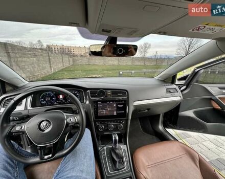 Фольксваген e-Golf, объемом двигателя 0 л и пробегом 80 тыс. км за 15500 $, фото 10 на Automoto.ua