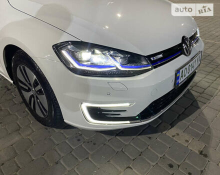 Фольксваген e-Golf, объемом двигателя 0 л и пробегом 49 тыс. км за 14800 $, фото 8 на Automoto.ua