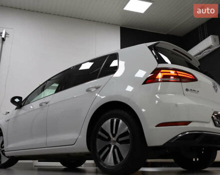 Фольксваген e-Golf, объемом двигателя 0 л и пробегом 32 тыс. км за 13900 $, фото 6 на Automoto.ua