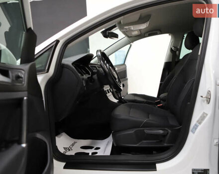 Фольксваген e-Golf, объемом двигателя 0 л и пробегом 32 тыс. км за 13900 $, фото 67 на Automoto.ua