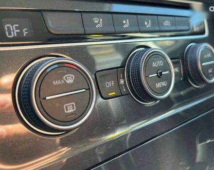 Фольксваген e-Golf, объемом двигателя 0 л и пробегом 56 тыс. км за 14999 $, фото 15 на Automoto.ua