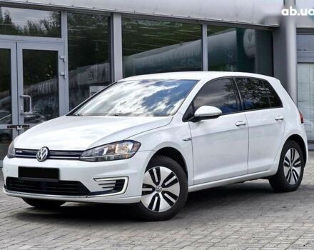 Фольксваген e-Golf, объемом двигателя 0 л и пробегом 23 тыс. км за 15300 $, фото 1 на Automoto.ua
