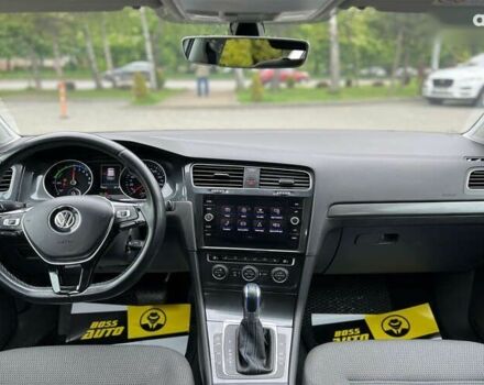 Фольксваген e-Golf, объемом двигателя 0 л и пробегом 85 тыс. км за 13500 $, фото 12 на Automoto.ua