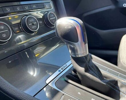 Фольксваген e-Golf, объемом двигателя 0 л и пробегом 56 тыс. км за 14999 $, фото 16 на Automoto.ua