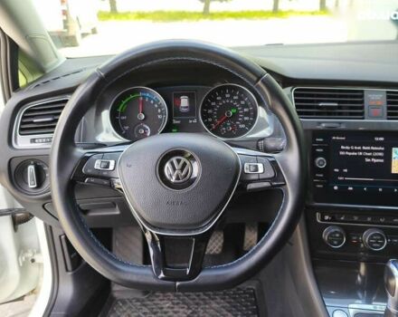 Фольксваген e-Golf, объемом двигателя 0 л и пробегом 23 тыс. км за 15300 $, фото 14 на Automoto.ua