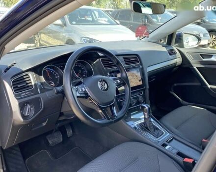 Фольксваген e-Golf, объемом двигателя 0 л и пробегом 42 тыс. км за 14200 $, фото 17 на Automoto.ua