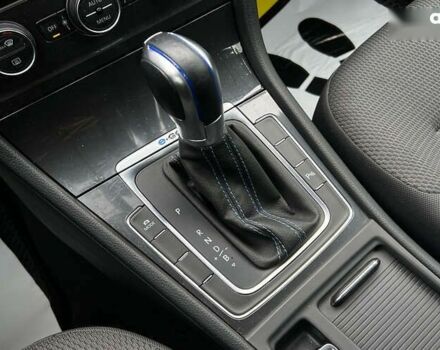 Фольксваген e-Golf, объемом двигателя 0 л и пробегом 85 тыс. км за 13500 $, фото 17 на Automoto.ua