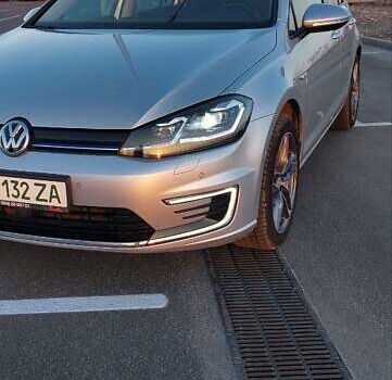 Фольксваген e-Golf, об'ємом двигуна 0 л та пробігом 45 тис. км за 22000 $, фото 25 на Automoto.ua