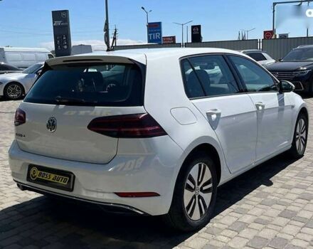 Фольксваген e-Golf, объемом двигателя 0 л и пробегом 56 тыс. км за 14999 $, фото 5 на Automoto.ua