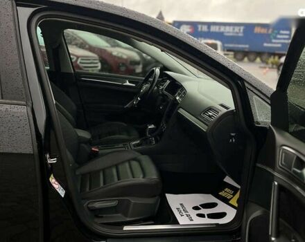 Фольксваген e-Golf, объемом двигателя 0 л и пробегом 70 тыс. км за 16999 $, фото 21 на Automoto.ua