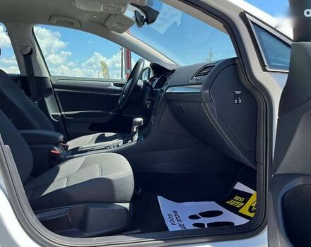Фольксваген e-Golf, объемом двигателя 0 л и пробегом 56 тыс. км за 14999 $, фото 18 на Automoto.ua