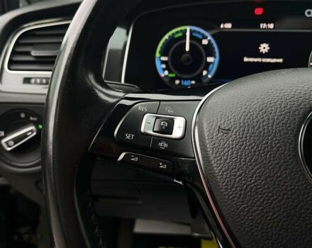 Фольксваген e-Golf, объемом двигателя 0 л и пробегом 70 тыс. км за 16999 $, фото 16 на Automoto.ua