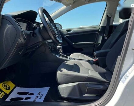 Фольксваген e-Golf, объемом двигателя 0 л и пробегом 56 тыс. км за 14999 $, фото 10 на Automoto.ua