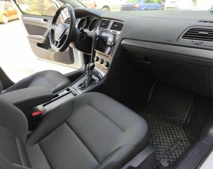 Фольксваген e-Golf, объемом двигателя 0 л и пробегом 23 тыс. км за 15300 $, фото 12 на Automoto.ua