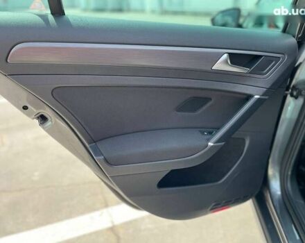 Фольксваген e-Golf, объемом двигателя 0 л и пробегом 123 тыс. км за 12900 $, фото 18 на Automoto.ua