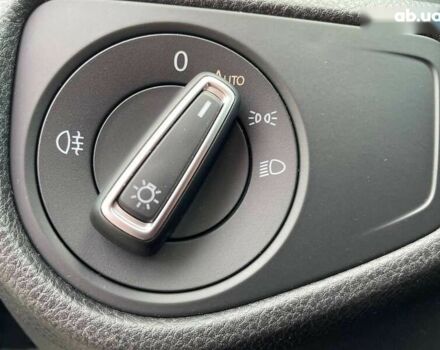 Фольксваген e-Golf, объемом двигателя 0 л и пробегом 108 тыс. км за 14199 $, фото 18 на Automoto.ua