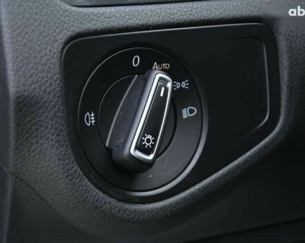 Фольксваген e-Golf, объемом двигателя 0 л и пробегом 44 тыс. км за 13800 $, фото 25 на Automoto.ua