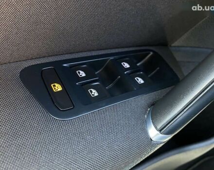 Фольксваген e-Golf, объемом двигателя 0 л и пробегом 22 тыс. км за 14400 $, фото 20 на Automoto.ua