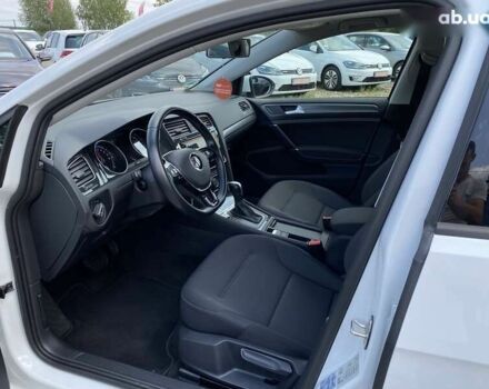 Фольксваген e-Golf, объемом двигателя 0 л и пробегом 41 тыс. км за 14400 $, фото 15 на Automoto.ua