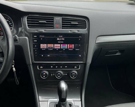 Фольксваген e-Golf, объемом двигателя 0 л и пробегом 49 тыс. км за 14600 $, фото 21 на Automoto.ua