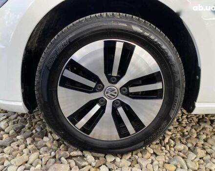 Фольксваген e-Golf, объемом двигателя 0 л и пробегом 68 тыс. км за 14000 $, фото 15 на Automoto.ua