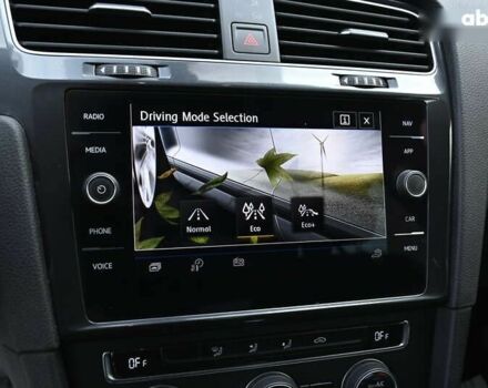 Фольксваген e-Golf, объемом двигателя 0 л и пробегом 44 тыс. км за 13800 $, фото 27 на Automoto.ua