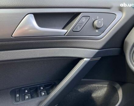 Фольксваген e-Golf, объемом двигателя 0 л и пробегом 14 тыс. км за 14900 $, фото 16 на Automoto.ua