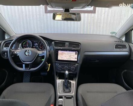 Фольксваген e-Golf, объемом двигателя 0 л и пробегом 68 тыс. км за 14000 $, фото 24 на Automoto.ua