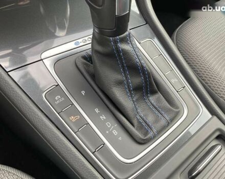 Фольксваген e-Golf, объемом двигателя 0 л и пробегом 30 тыс. км за 14400 $, фото 24 на Automoto.ua