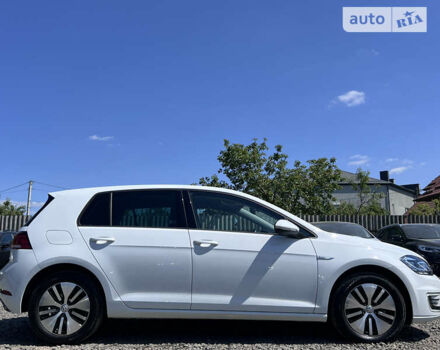 Фольксваген e-Golf, объемом двигателя 0 л и пробегом 26 тыс. км за 15217 $, фото 7 на Automoto.ua