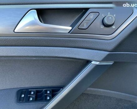 Фольксваген e-Golf, объемом двигателя 0 л и пробегом 68 тыс. км за 14000 $, фото 22 на Automoto.ua