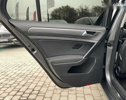 Фольксваген e-Golf, объемом двигателя 0 л и пробегом 108 тыс. км за 13499 $, фото 25 на Automoto.ua