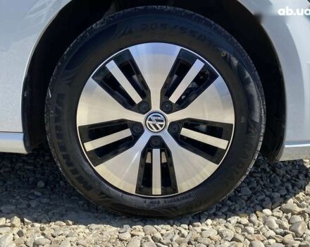 Фольксваген e-Golf, объемом двигателя 0 л и пробегом 22 тыс. км за 14400 $, фото 15 на Automoto.ua