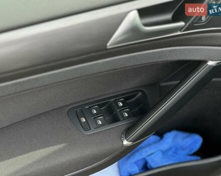 Фольксваген e-Golf, объемом двигателя 0 л и пробегом 55 тыс. км за 14000 $, фото 34 на Automoto.ua