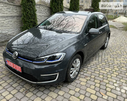 Фольксваген e-Golf, объемом двигателя 0 л и пробегом 26 тыс. км за 14800 $, фото 4 на Automoto.ua