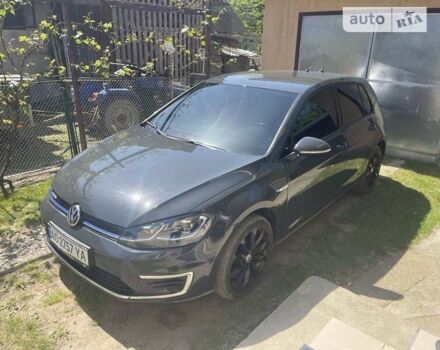 Фольксваген e-Golf, объемом двигателя 0 л и пробегом 64 тыс. км за 16500 $, фото 6 на Automoto.ua