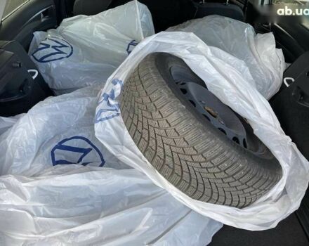 Фольксваген e-Golf, объемом двигателя 0 л и пробегом 14 тыс. км за 14900 $, фото 2 на Automoto.ua