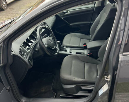 Фольксваген e-Golf, объемом двигателя 0 л и пробегом 49 тыс. км за 14600 $, фото 32 на Automoto.ua