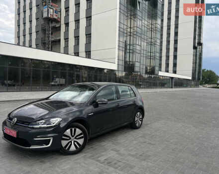 Фольксваген e-Golf, об'ємом двигуна 0 л та пробігом 38 тис. км за 14300 $, фото 1 на Automoto.ua