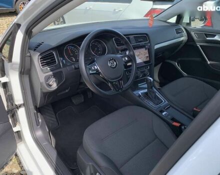 Фольксваген e-Golf, объемом двигателя 0 л и пробегом 19 тыс. км за 14900 $, фото 13 на Automoto.ua